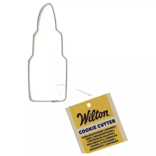 Wilton kiszúró, rúzs, 7,6cm