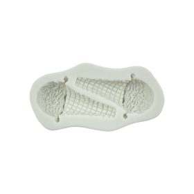 Fagyi tölcsérben fondant forma, szilikon, 9,5×4,5 cm