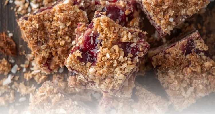 glutenmentes-kokuszos-meggyes-szelet